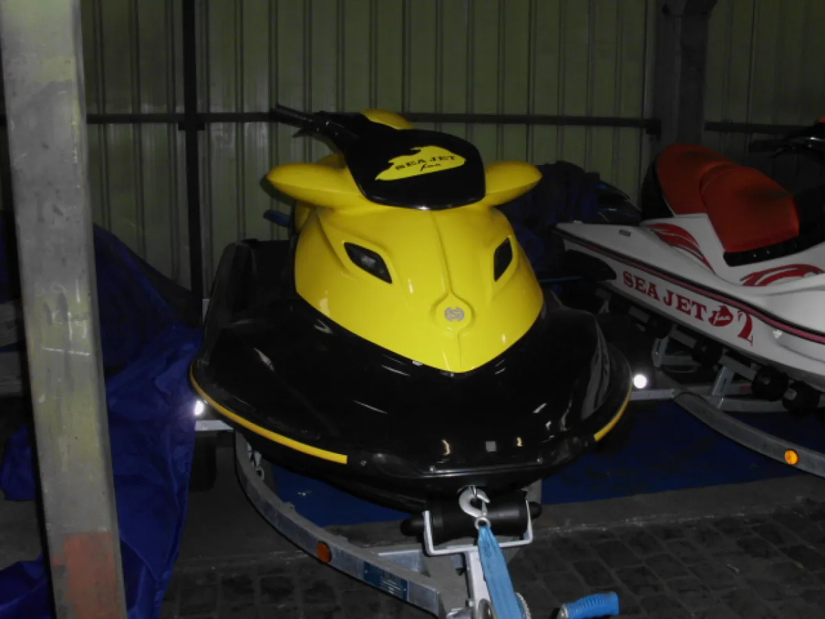 Polyester Jetski Hison Jetscooters