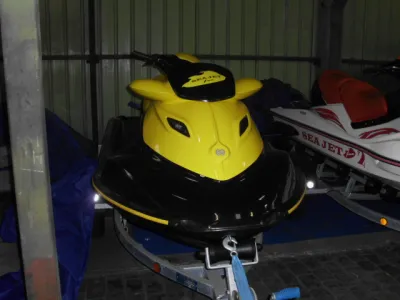 Polyester Jetski Hison Jetscooters Foto 3
