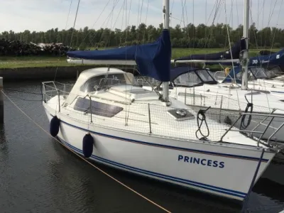 Polyester Zeilboot  282 Foto 0