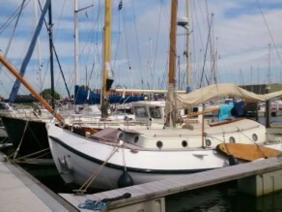 Steel Sailboat De Boer 