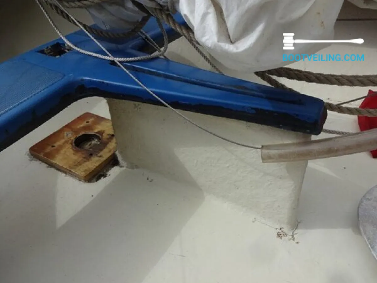 Polyester Open zeilboot Oostzeejol 400