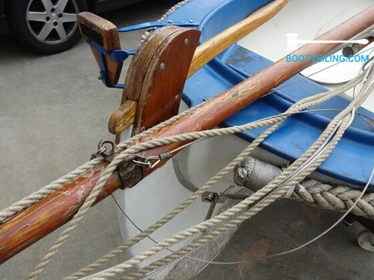 Polyester Open zeilboot Oostzeejol 400
