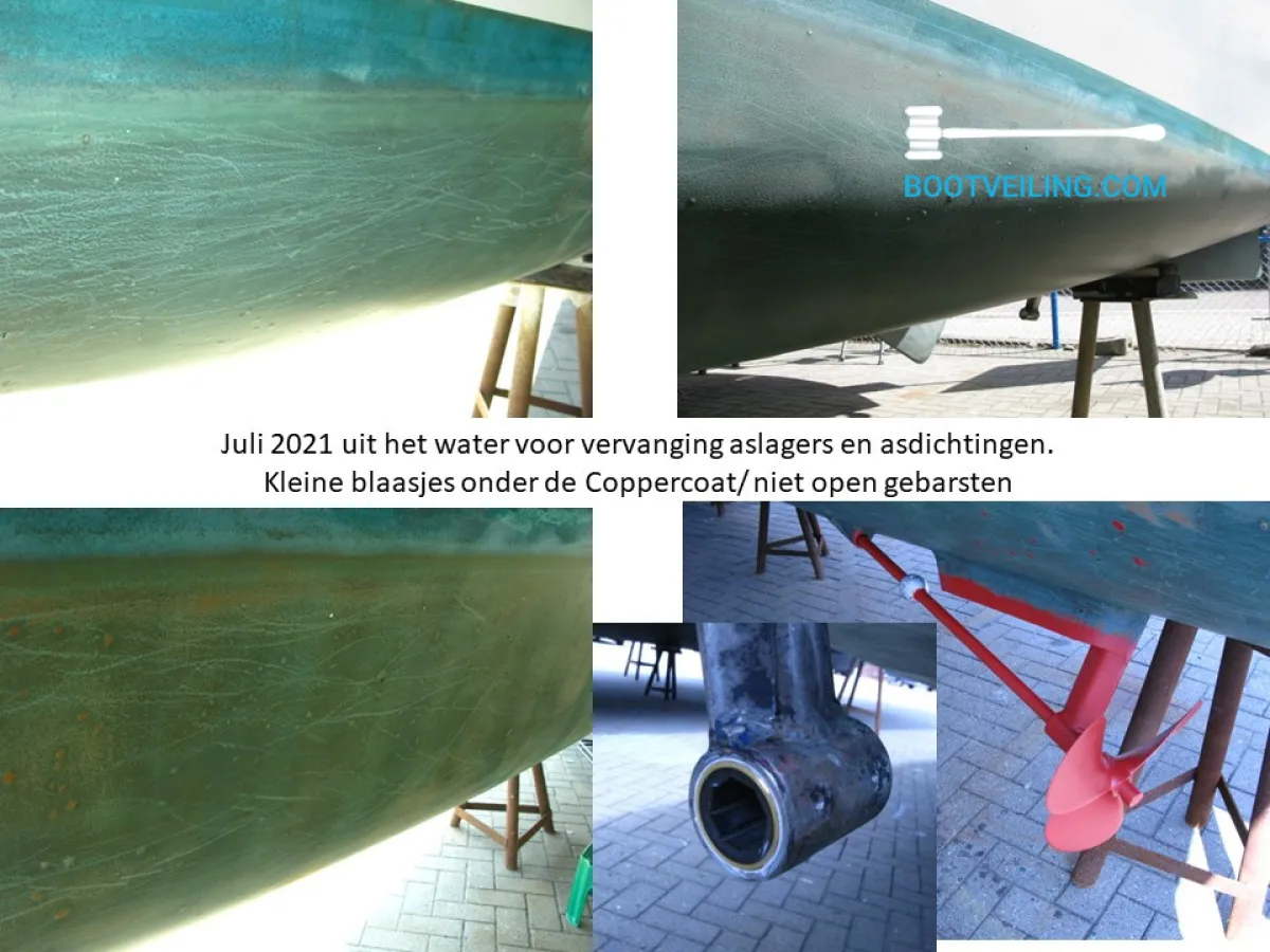Polyester catamaran Catamaran 37