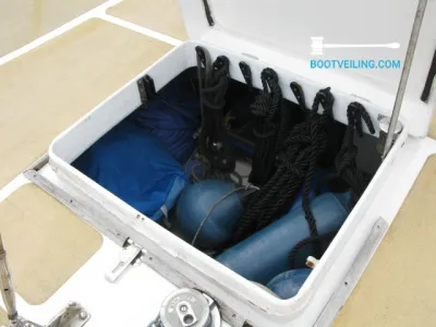 Polyester catamaran Catamaran 37 Photo 24