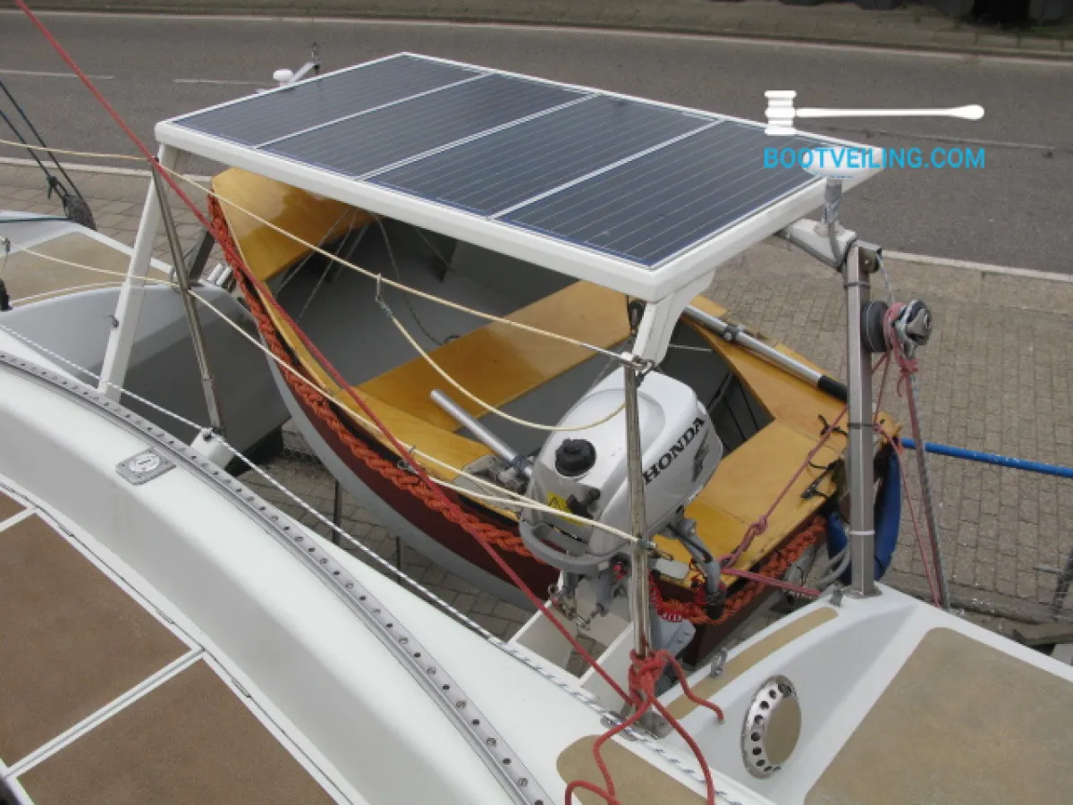 Polyester catamaran Catamaran 37