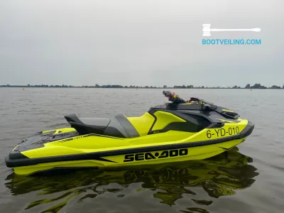 Polyester Jetski Sea-Doo RXT-X 300 Foto 4