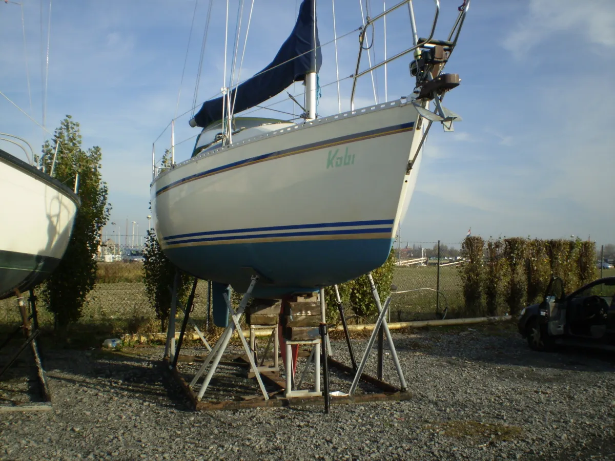 Polyester Voilier  282 DI