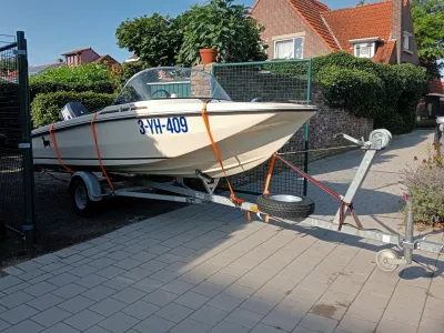 Polyester Speedboat Hellwig Triton Photo 1
