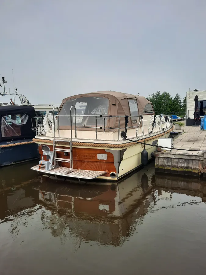 Polyester Motorboot Antaris Retro 10 Cruiser