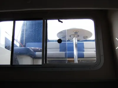 Polyester Bateau rapide Cruisers International Holiday224 Photo 16