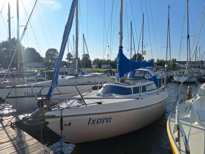 Polyester Sailboat EMKA 25 Photo 1
