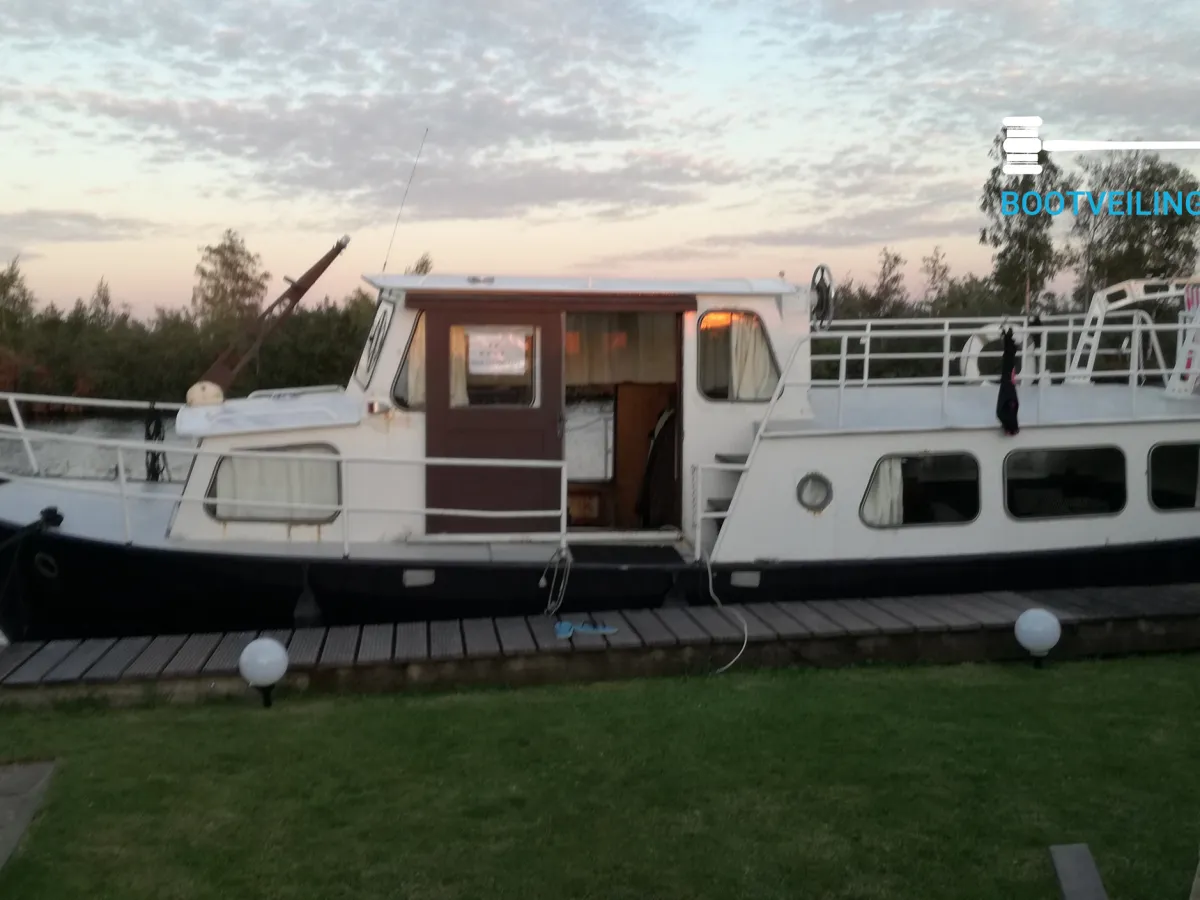 Staal Motorboot Van Bavel Kruiser 27