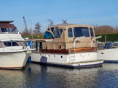 Stahl Motorboot Super van Craft  Foto 3