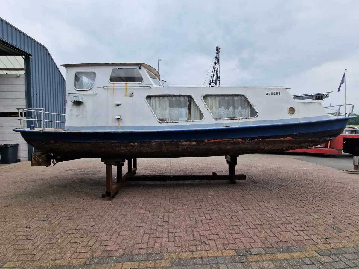 Staal Motorboot Westlander 1000