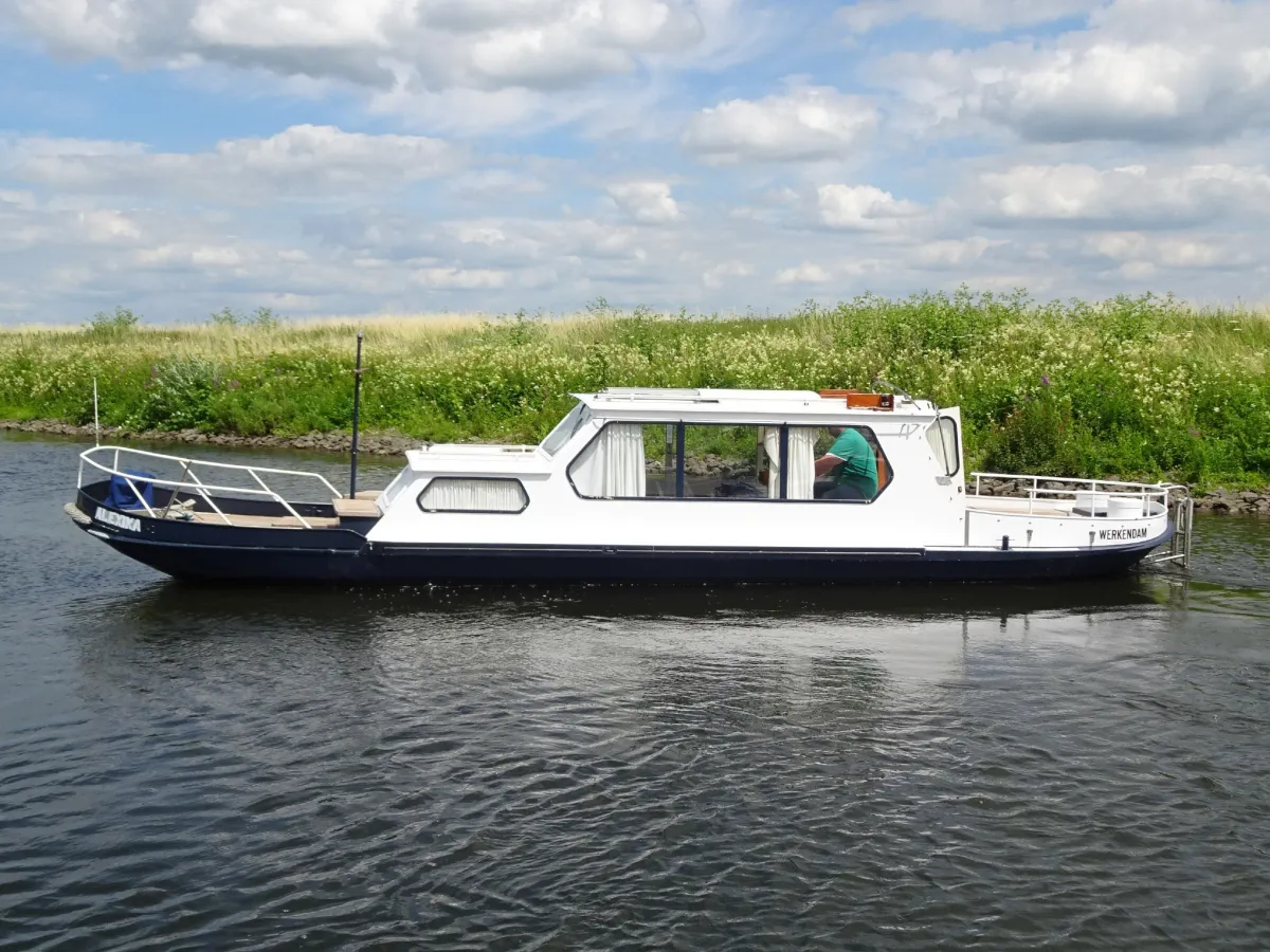 Staal Motorboot Westlander 1050