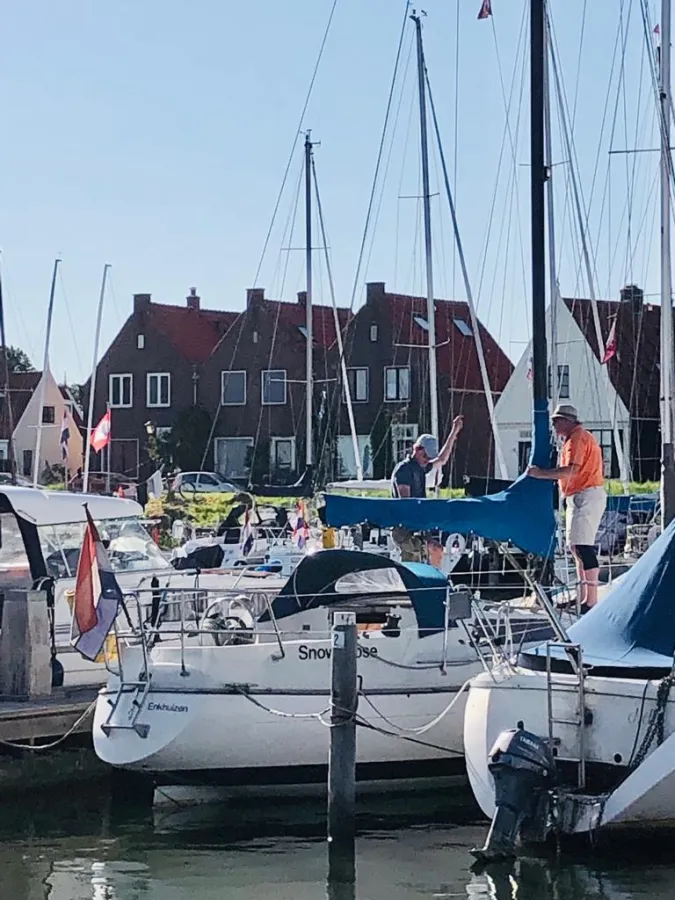 Polyester Sailboat Bostrom 31 MKII