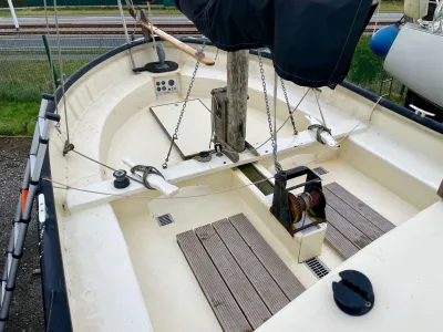 Polyester Zeilboot Zeilsloep  Foto 1
