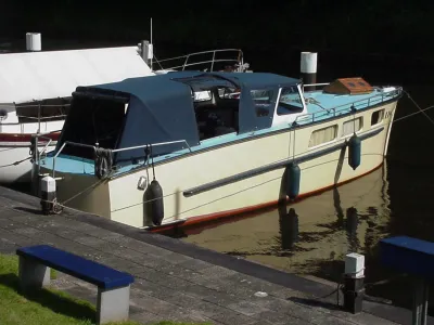 Staal Motorboot Bakdekkruiser 900 Foto 7
