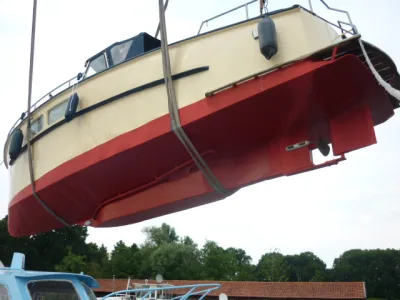 Staal Motorboot Bakdekkruiser 900 Foto 10