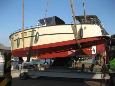 Staal Motorboot Bakdekkruiser 900 Foto 12