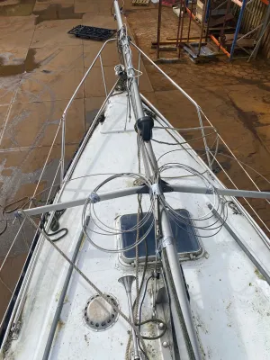 Polyester Sailboat Cabin sailboat 750 Photo 11