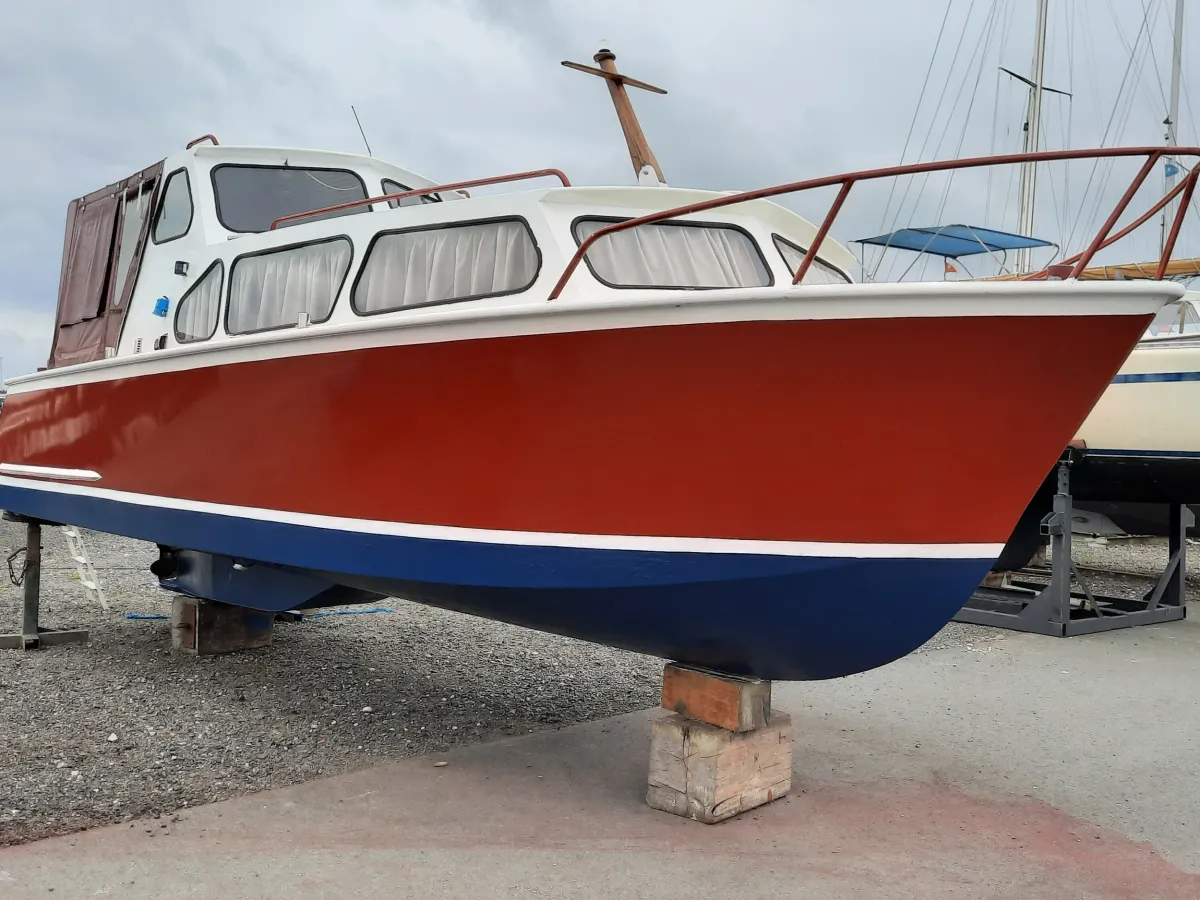 Staal Motorboot De Jong Kruiser 850