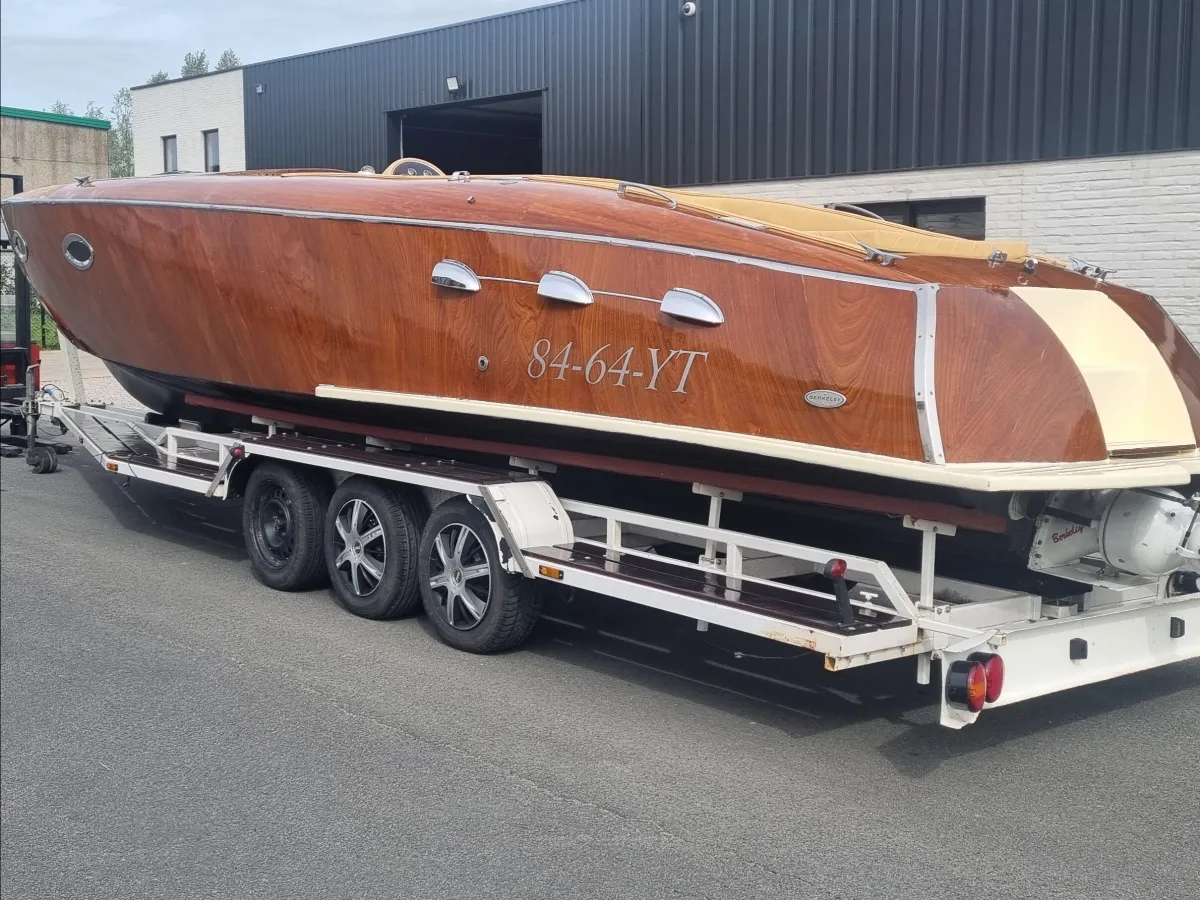 Hout Motorboot Skibsplast 945 S