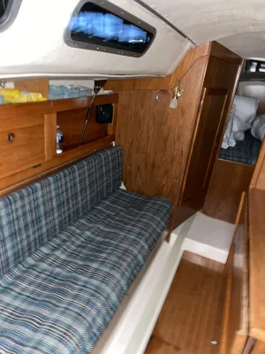 Polyester Segelboot Hanse 291 Foto 12