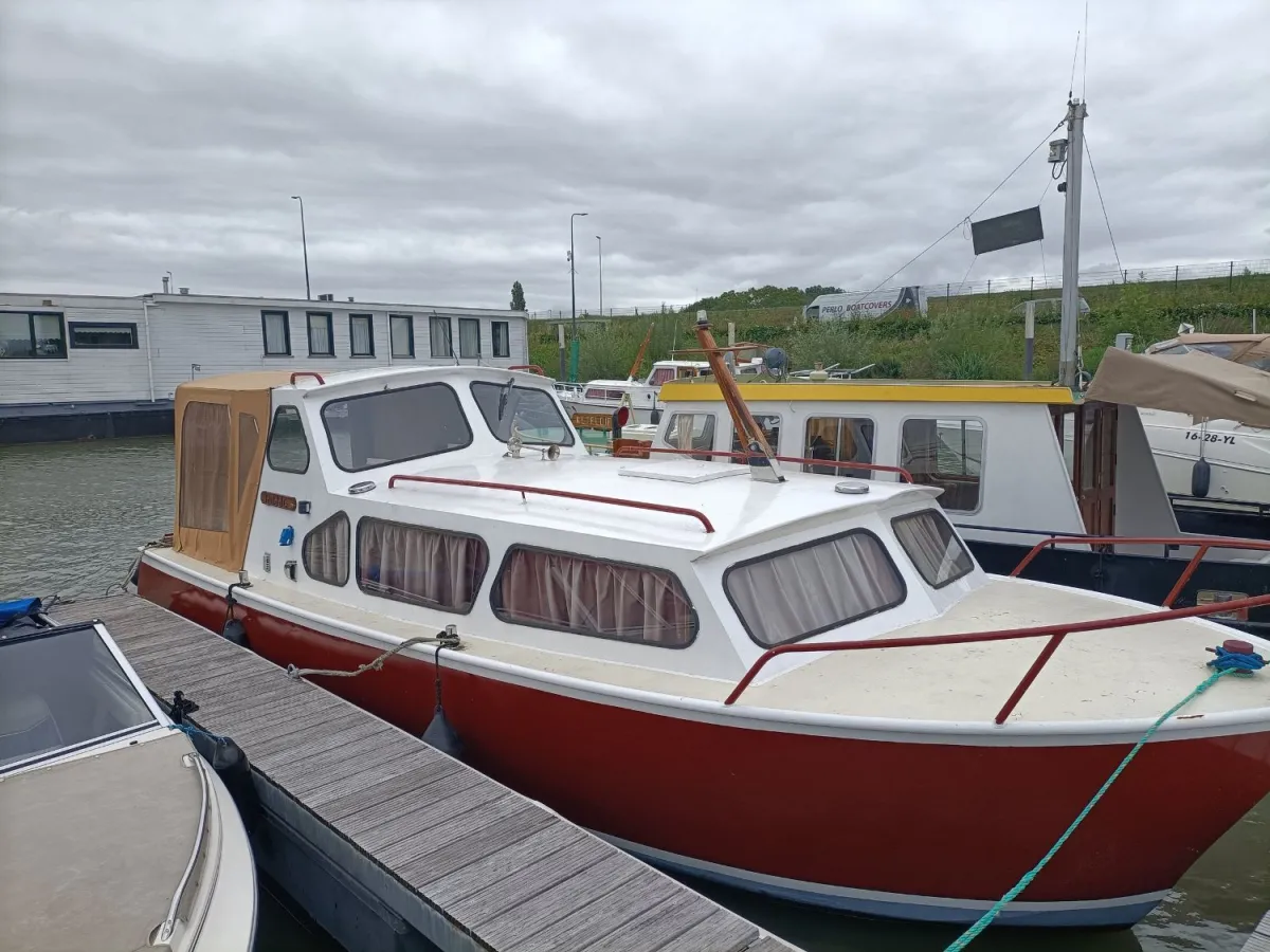 Staal Motorboot De Jong Kruiser 850