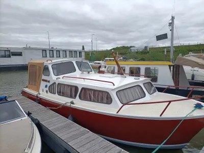 Staal Motorboot De Jong Kruiser 850 Foto 1