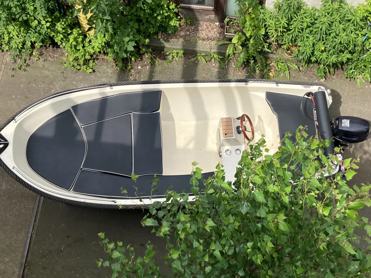 Polyester Sloep Amigo 430 Classic
