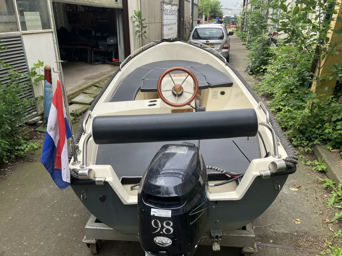 Polyester Sloep Amigo 430 Classic