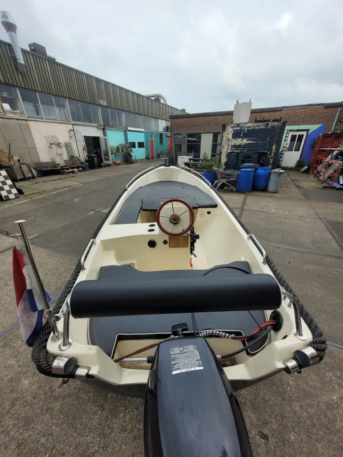 Polyester Sloep Amigo 430 Classic