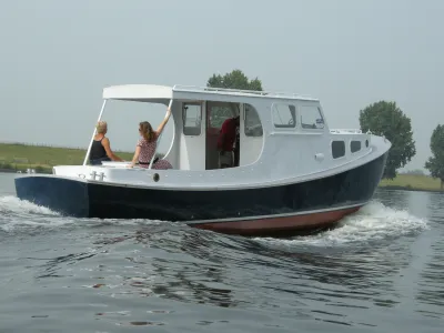 Staal Motorboot Rondspantvlet 1200 Foto 1