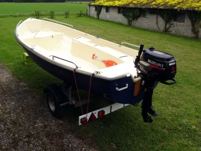 Polyester Sloep Amigo 430 Classic Foto 1