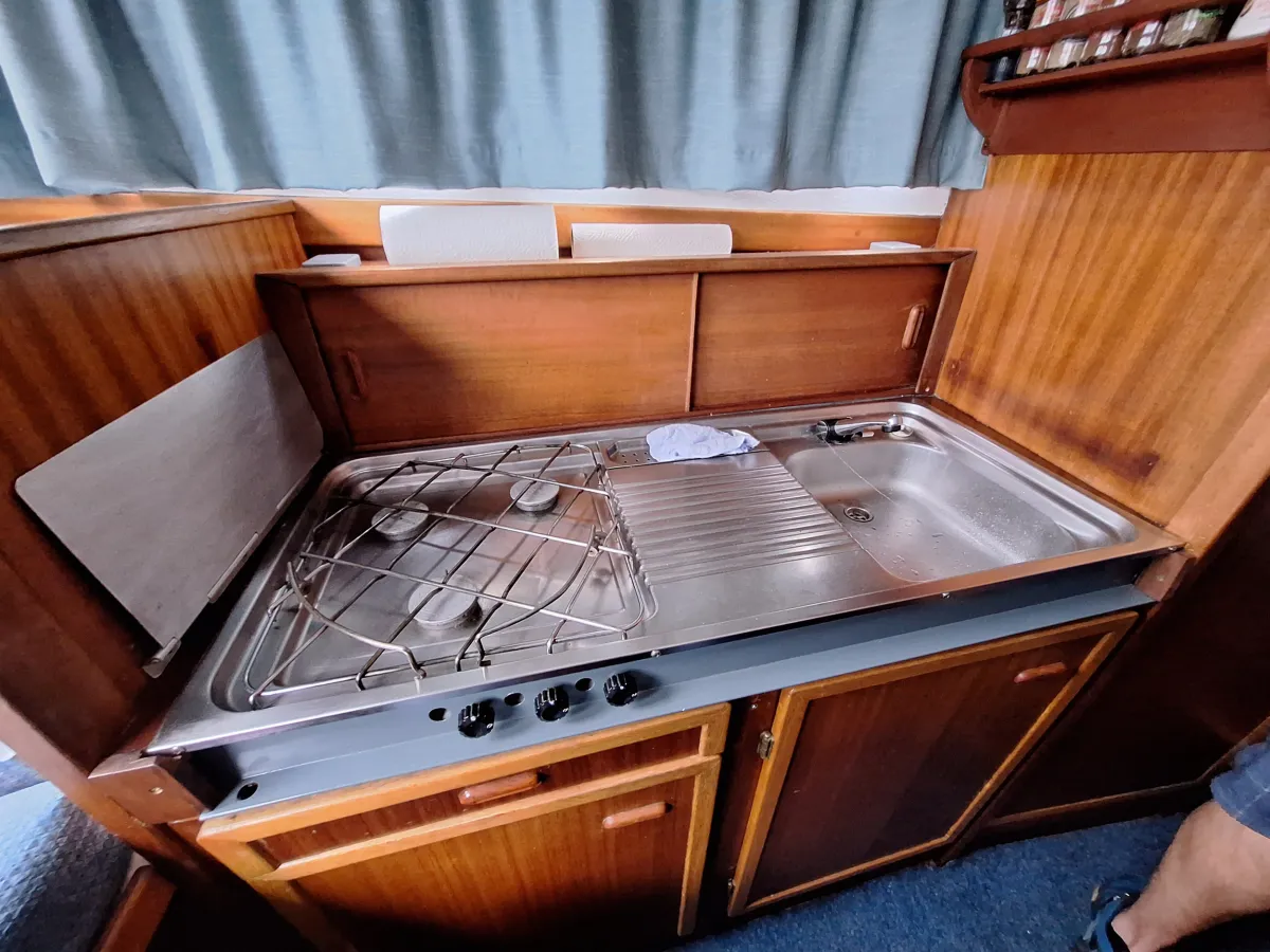 Steel Motorboat Stavo Kruiser 850 AK
