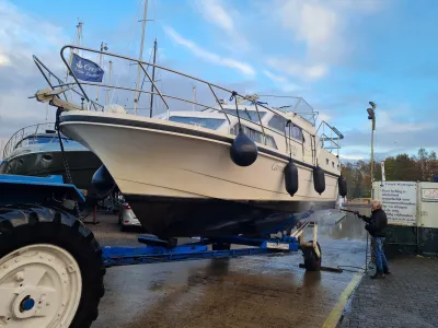 Polyester Motorboat Marco 990 AK Photo 27