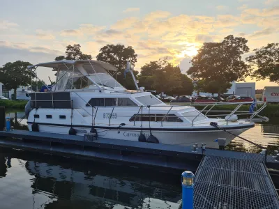 Polyester Motorboat Marco 990 AK Photo 30