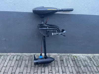 Overig materiaal Buitenboordmotor Min Kota Buitenboordmotor Foto 0