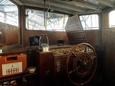 Hout Woonboot De Vlijt Bakdeksalonkruiser Foto 29
