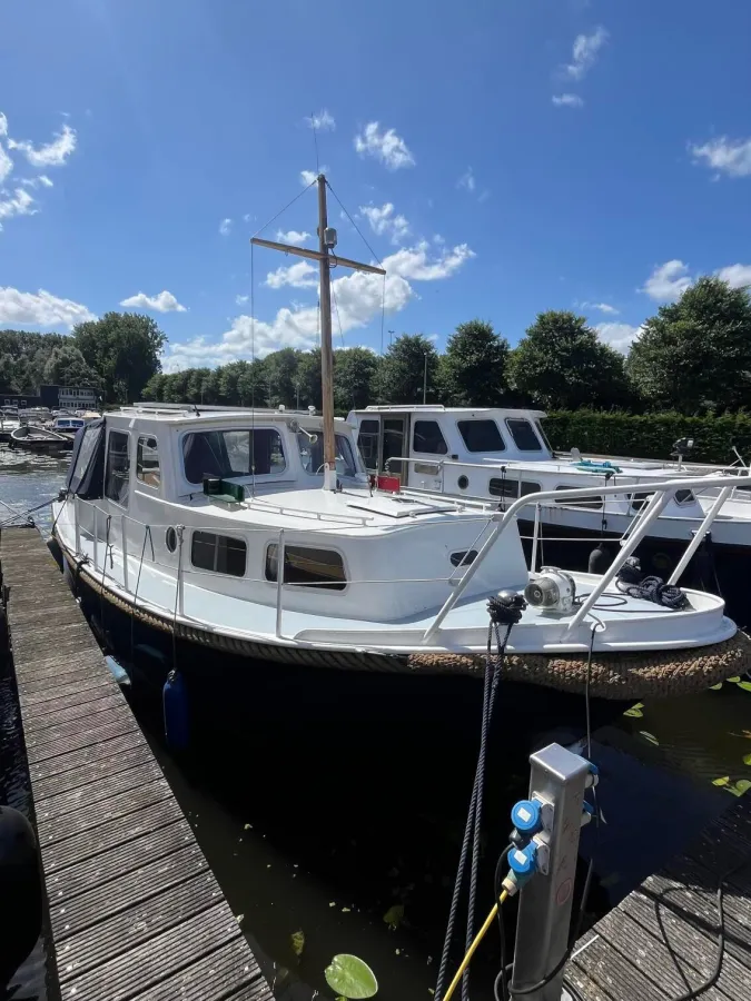 Staal Motorboot Waveren 930 OK