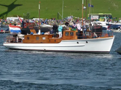 Hout Woonboot De Vlijt Bakdeksalonkruiser Foto 50