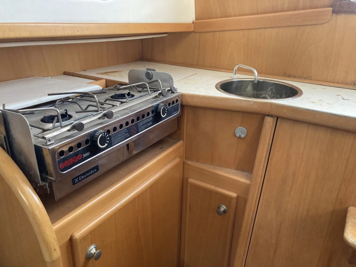 Staal Zeilboot Kajuitzeilboot 830
