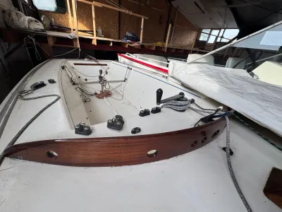 Polyester Voilier Mono Racer 750 Photo 12