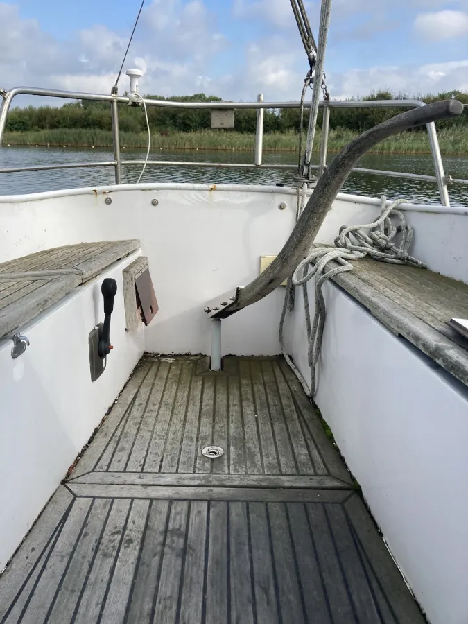 Steel Sailboat Cabin sailboat 830