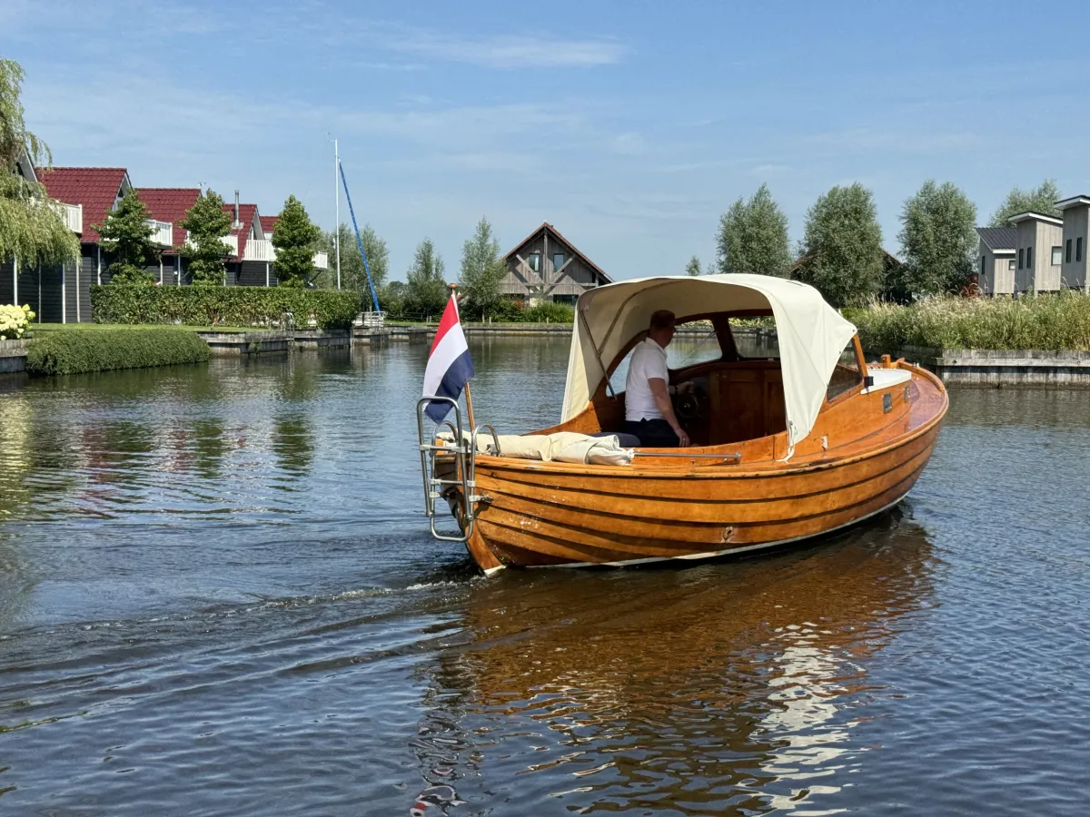 Hout Motorboot Sneepa Julie