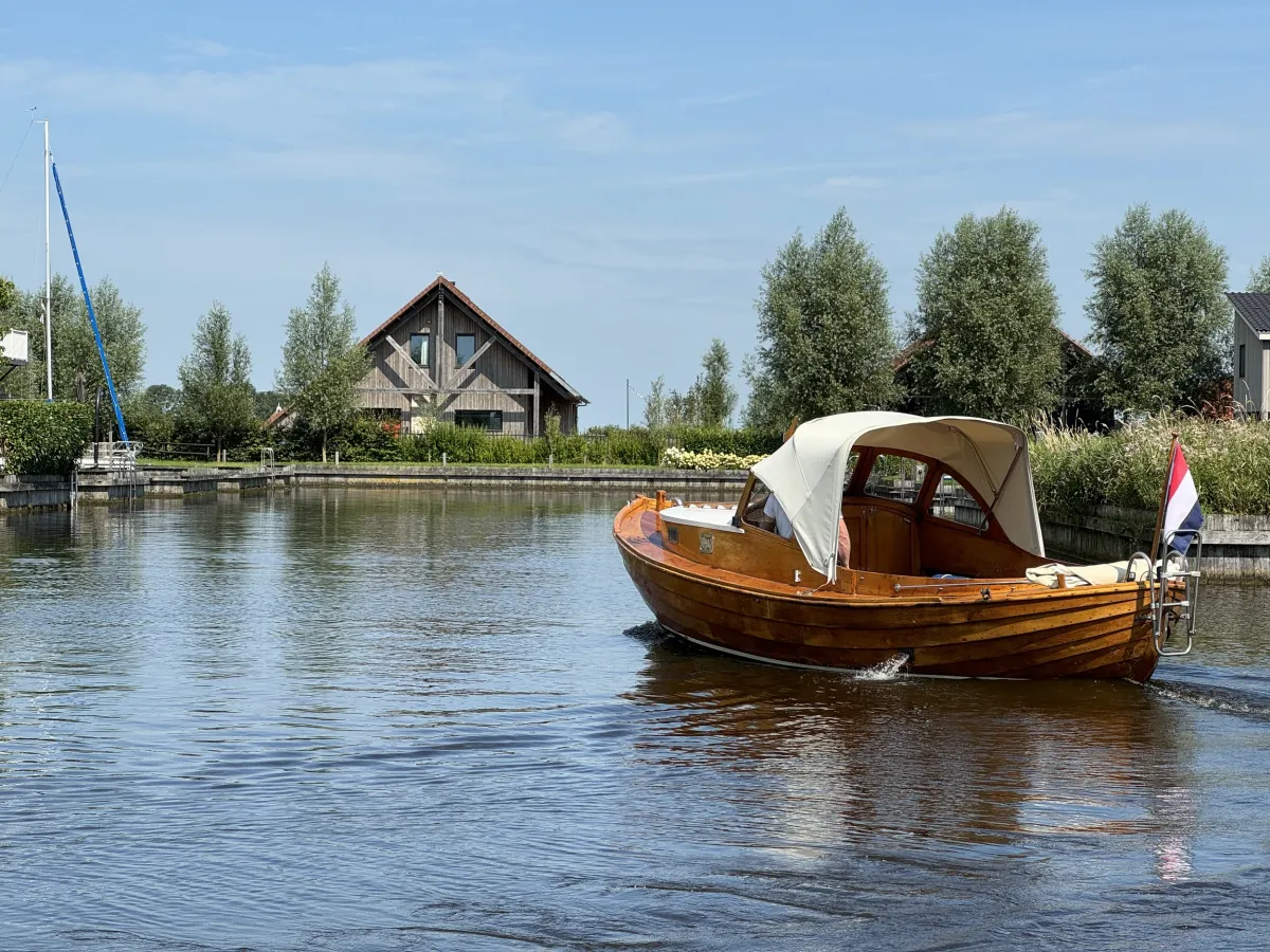 Hout Motorboot Sneepa Julie