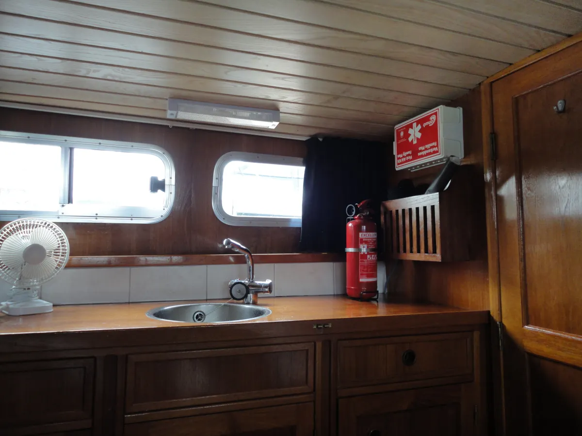 Staal Motorboot Mebo Kruiser 950 AK