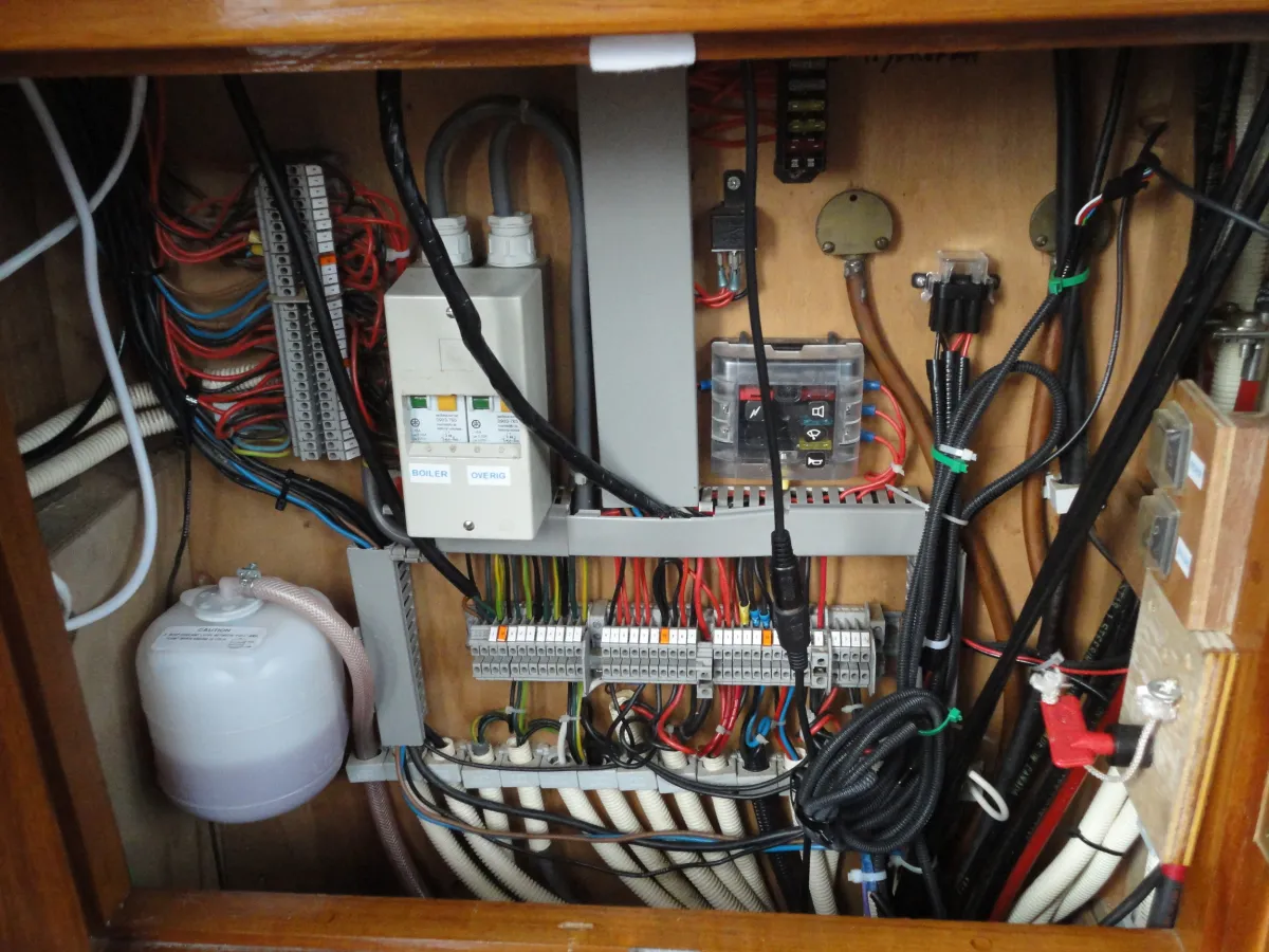 Staal Motorboot Mebo Kruiser 950 AK