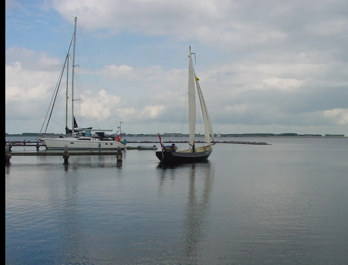 Steel Open zeilboot Lelievlet 725